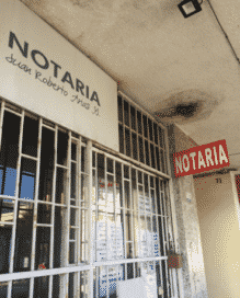 Notaría Juan Roberto Arias Garrido